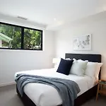 Bondi Coastal Charm